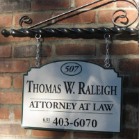 Thomas  Raleigh Lawyer