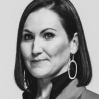 Sara  Auld