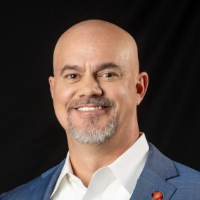 Mr Kevin Grady Humphries