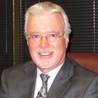 Mr Richard M. Hoefflin