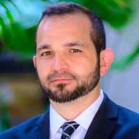 Mr. Zach Steven Naert