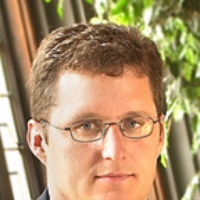 Sean T White