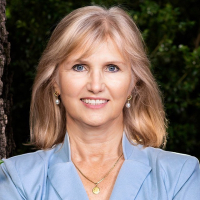 Ms Anna Maria Freska III