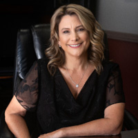 Tammi L Faulks