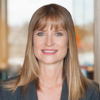 Ms. Elizabeth Woody Lindquist