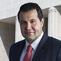 Nick Thomas Movagar Lawyer