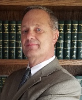 Mark  Everett Lawyer