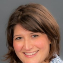 Nicole Giulietta Demik