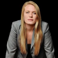 Amanda J Gentry