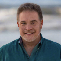 Mr. Gene Palmer Vaught III