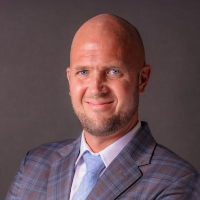 Mr Philip Mark Glenn