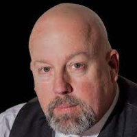 Daniel Lloyd Hutchinson Sr.