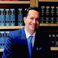 Harry  Harry Lawyer