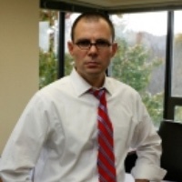 Mr. Willem Hendrik Gravett