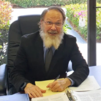 Mr Peter J. Snyder