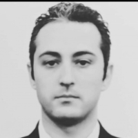 Larry  Larry Lawyer
