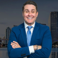 Mr Jonathan Perazzo